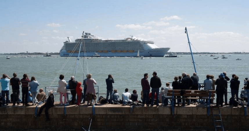 阿森纳足球
_日本退休夫妇环游世界回国后因医疗物价压力陷困境阿森纳足球
，每周打三天工