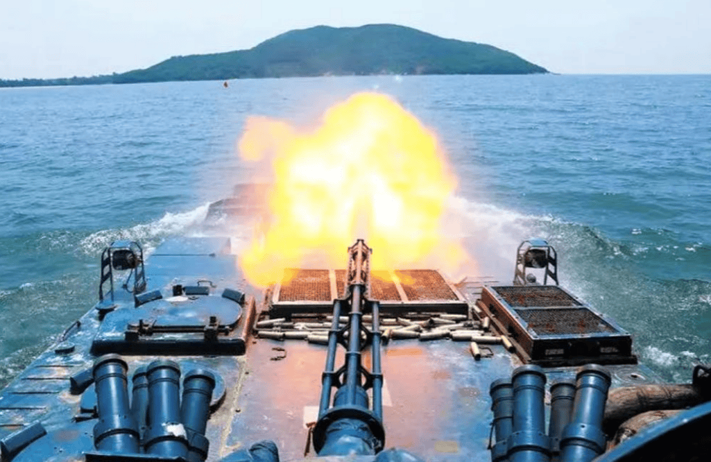 皇冠信用网账号注册
_又来一个头铁的？新西兰军舰过航台湾海峡皇冠信用网账号注册
，在我军眼皮子底下造次！